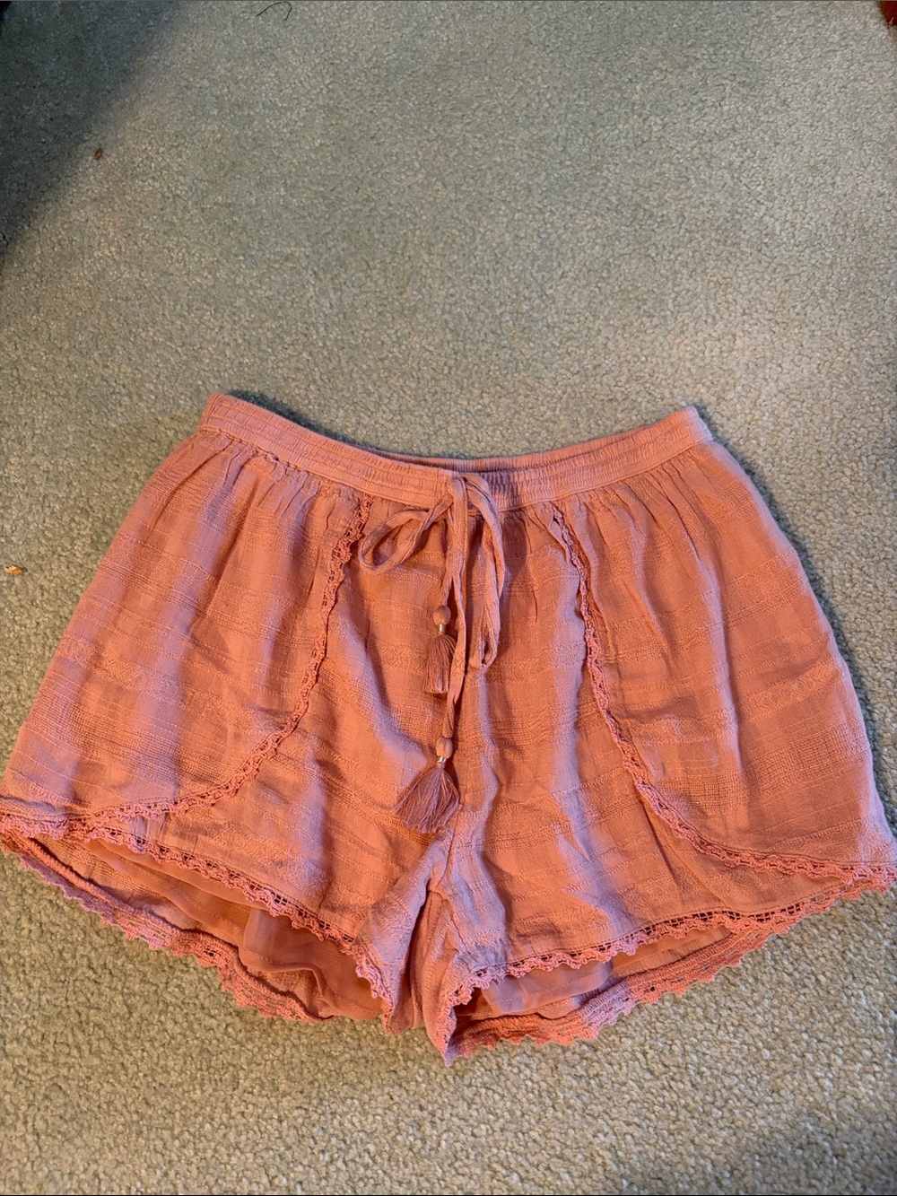 American Eagle Outfitters Coral High-Waist Lace-Trim Shorts